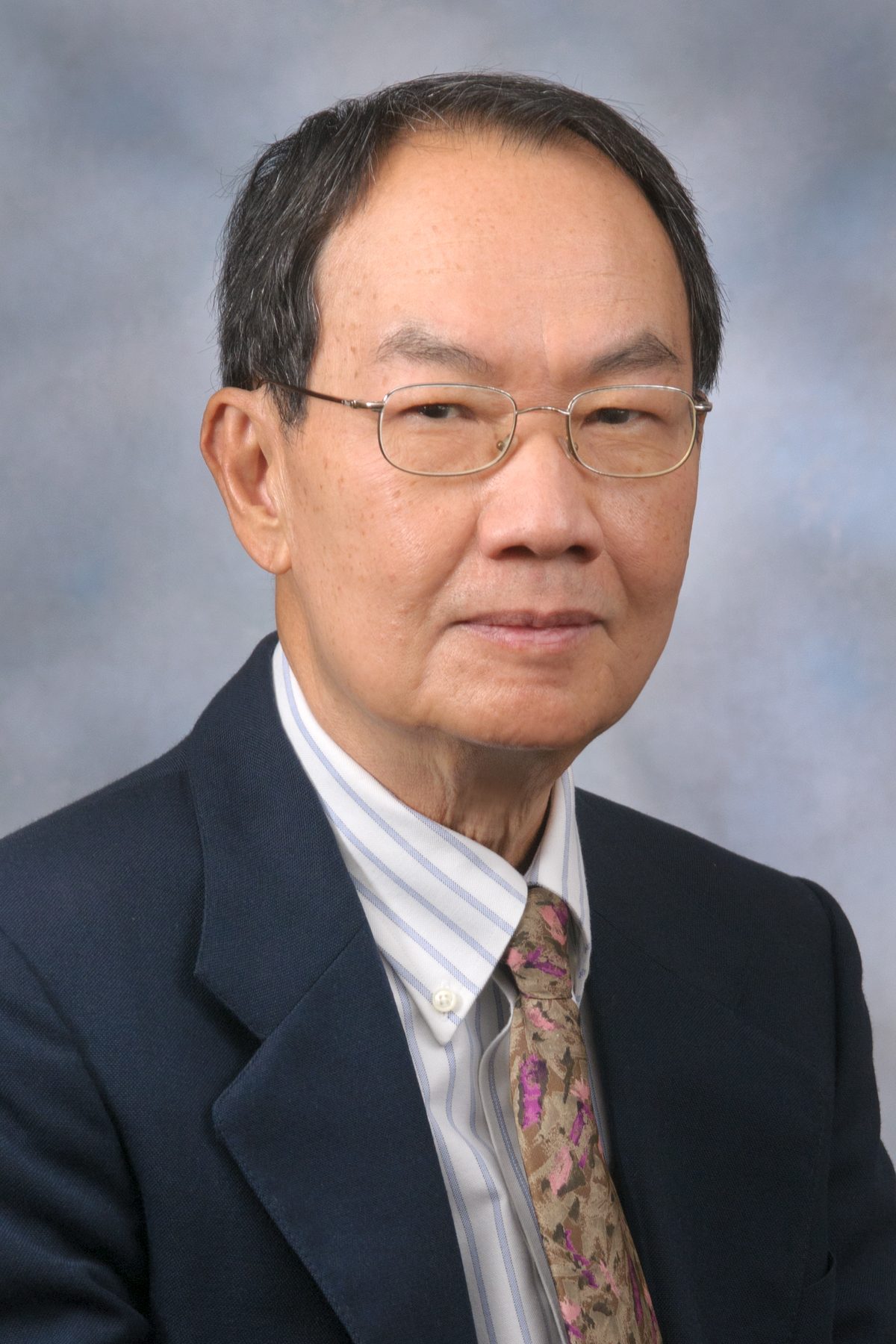 Dam-Thuy Truong形象