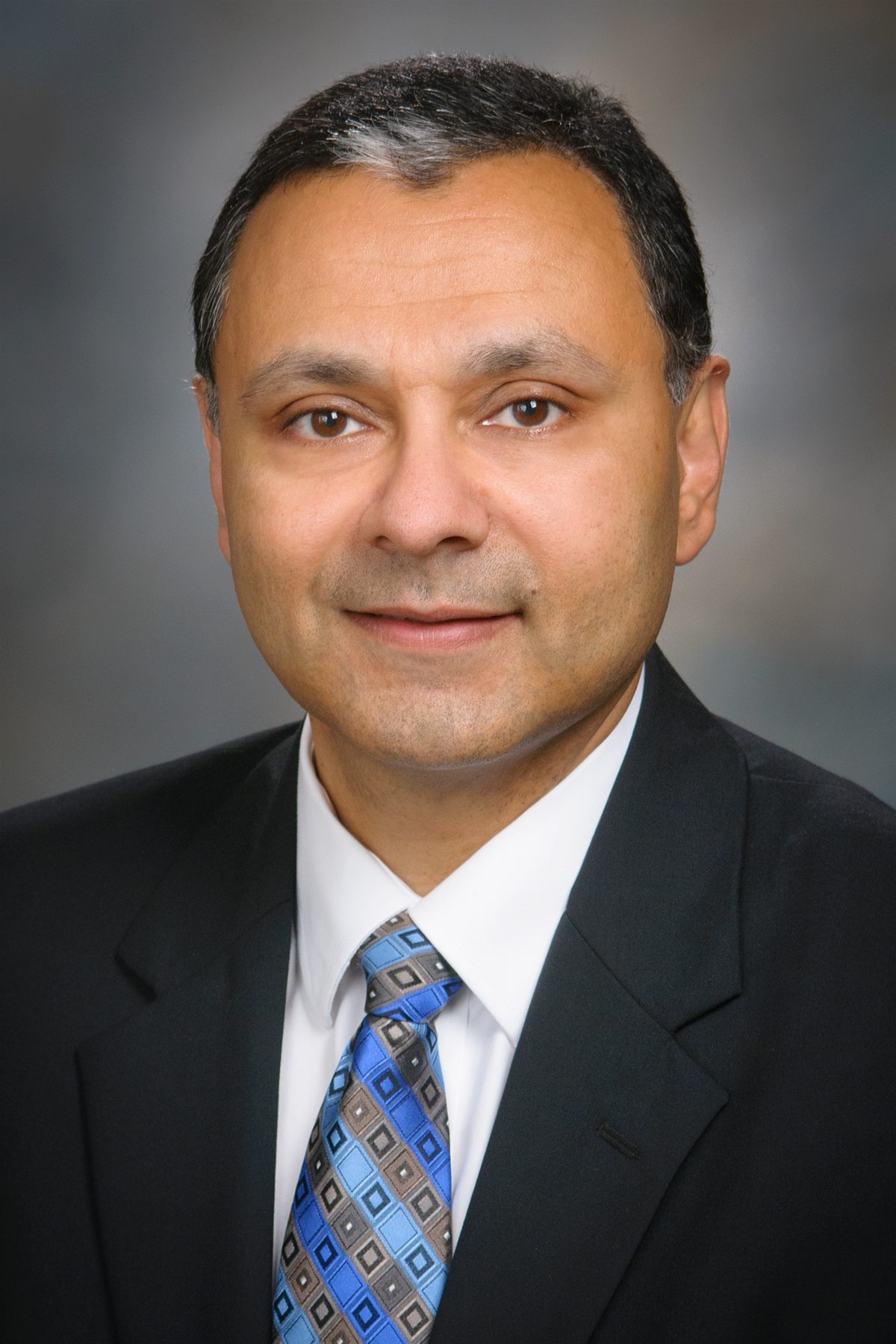 Jay R. Parikh图片
