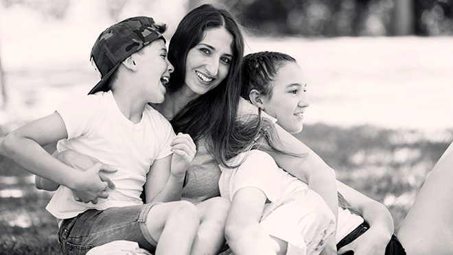 Non-Hodgkin's lymphoma survivor Lucie Easterwood and her children