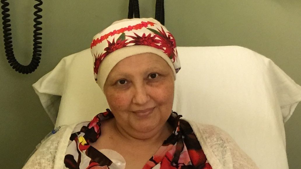 癌症方面的博客:三阴性乳腺癌幸存者Hashmat Effendi在她的乳腺癌治疗结束后在MD Anderson参加了一项临床试验。