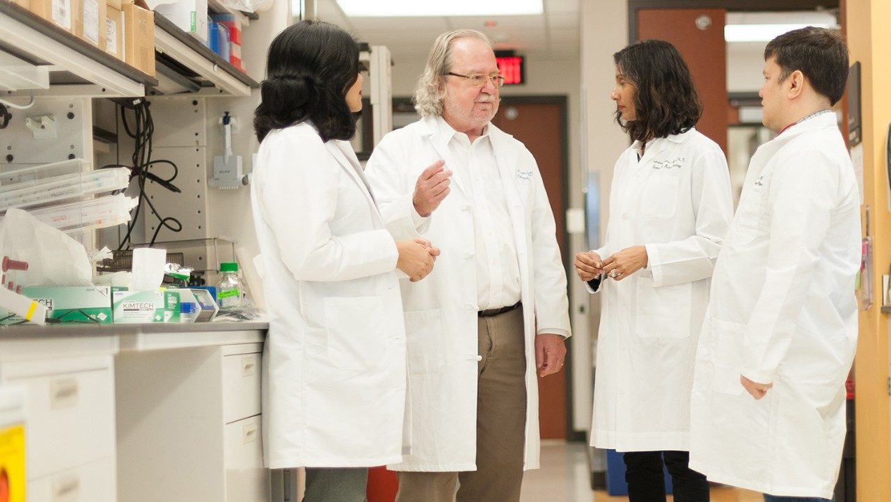 博士。Allison和Sharma与其他免疫疗法平台成员