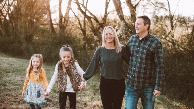 4期肺癌幸存者Amanda Nerstad和她的家人