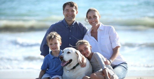 非霍奇金淋巴瘤幸存者卡罗琳·罗斯和她的家人