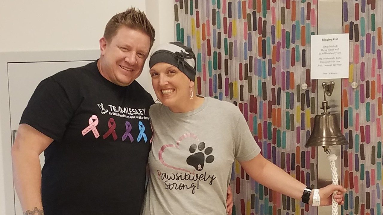乳腺癌幸存者莱斯利Zentz和她的丈夫戈登
