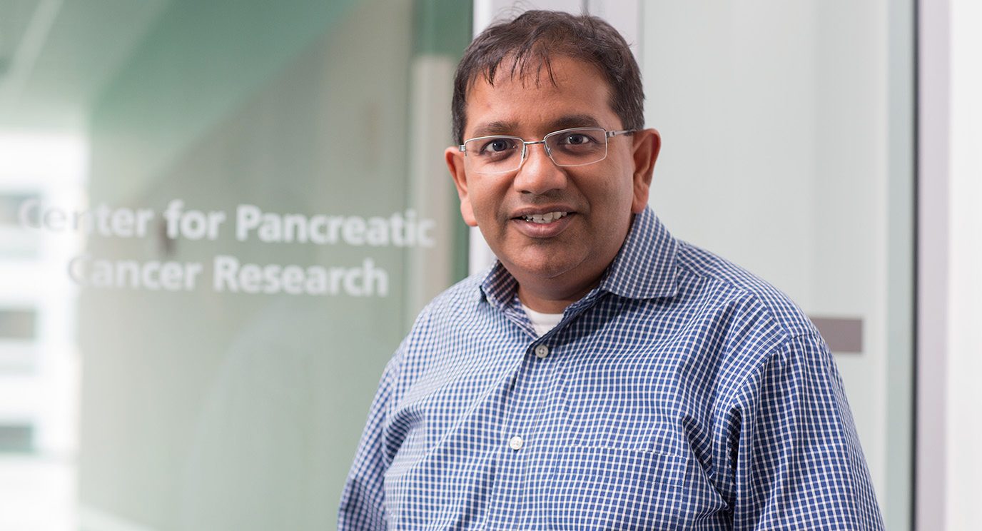 胰腺癌moonshot项目的联合负责人、工商管理硕士阿尼班·迈特拉(Anirban Maitra)领导了“生成临床试验”(GENERATE clinical trial)项目，这是一项前沿的风险评估项目，为近亲被诊断患有胰腺癌的人提供基因检测。