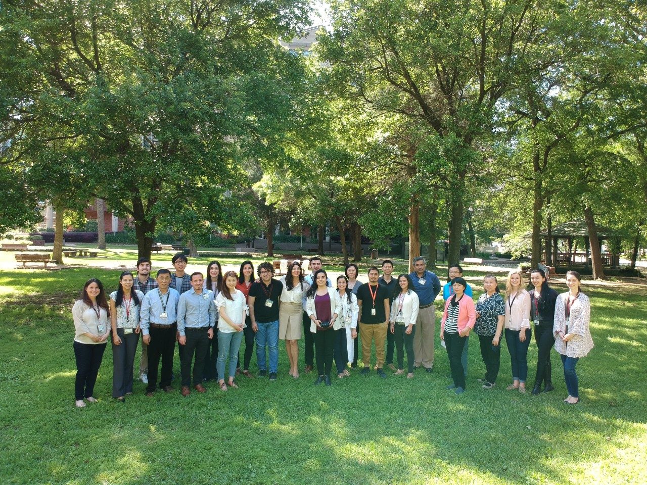 Rezvani实验室的成员们